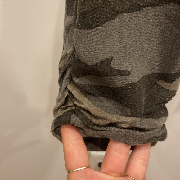 Camo pants - Picture 3 of 7